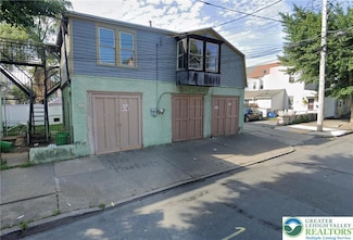 544 N 6th St Unit Garage, Allentown, PA 18102