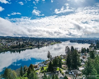 2702 N Lafayette Ave, Bremerton, WA 98312