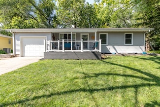 1219 Garfield Cir, Ames, IA 50014