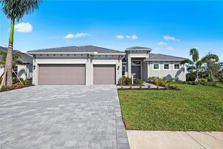 8118 Thurso Rd, Port Charlotte, FL 33981