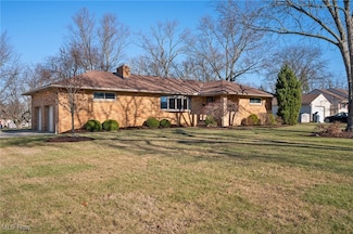 19254 Temple Dr, Strongsville, OH 44149