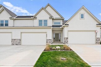 4013 NE Sagamore Dr Unit C, Lee's Summit, MO 64064