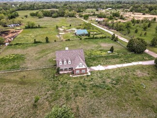 17726 S 337th East Ave, Porter, OK 74454