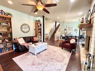 1137 Dragon Fly Dr, Spring Branch, TX 78070