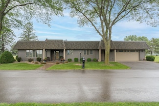 102 Terrace View E, Mankato, MN 56001