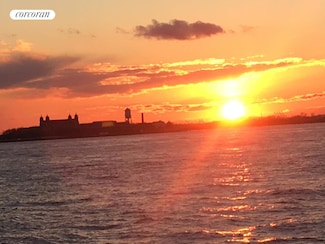 250 S End Ave Unit PH2B, New York, NY 10280