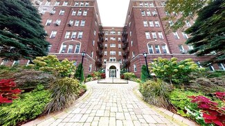 763 Ocean Pkwy Unit 1K, Brooklyn, NY 11230