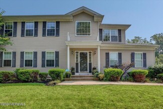 3 Sherrybrooke Dr, Howell, NJ 07731