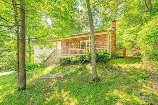 1 Spring Hill Dr, Hendersonville, NC 28792