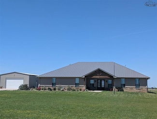 1860 Muller Rd, Burkburnett, TX 76354