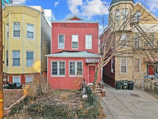 122 Magnolia Ave, Jersey City, NJ 07306