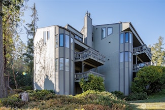 98 Armadale Rd Unit 215, Friday Harbor, WA 98250