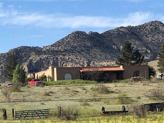 26298 W Ash Creek Rd, Willcox, AZ 85643