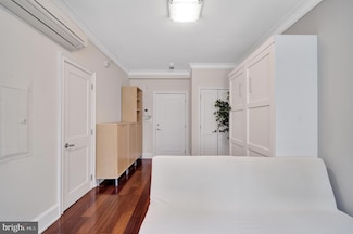 1121 24th St NW Unit 310, Washington, DC 20037