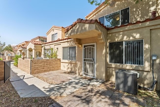 43445 30th St W Unit 2, Lancaster, CA 93536
