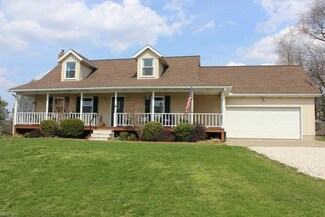 1105 Apple Ridge Rd, Clinton, OH 44216