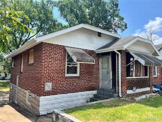 8356 Eton Place, Saint Louis, MO 63136