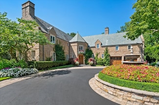 1144 Green Bay Rd, Highland Park, IL 60035