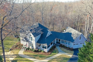 1555 Black Mountain Rd, Pilot Mountain, NC 27041