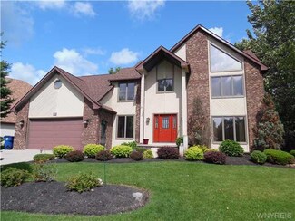 98 Earldom Way, Getzville, NY 14068