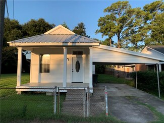2409 N Albert St, Lutcher, LA 70071
