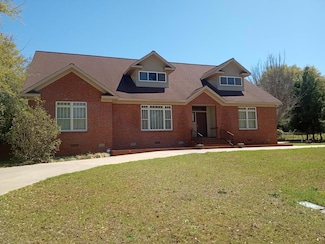 503 Woods Ave, Dublin, GA 31021