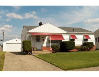 1414 Ryer St, South Bend, IN 46628