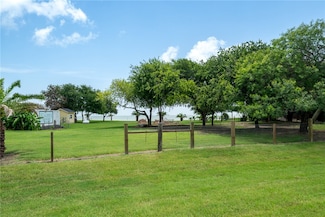 545 Fm 2040, Austwell, TX 77950