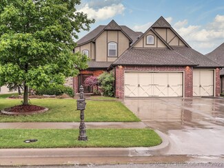 6914 E 127th St S, Bixby, OK 74008