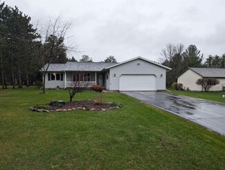 224290 Country Ln, Wausau, WI 54401