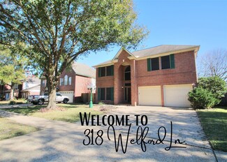 318 Welford Ln, Highlands, TX 77562