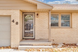 48 Rambler Rd, Hutchinson, KS 67502