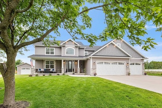 650 W Silverleaf Ct, Plover, WI 54467