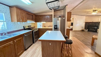 5243 Morris St, Crestview, FL 32539