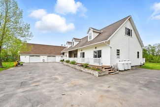 1691 Bangor Rd, Clinton, ME 04927