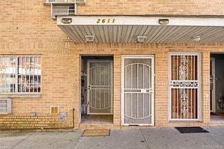 2611 Decatur Ave, Bronx, NY 10458