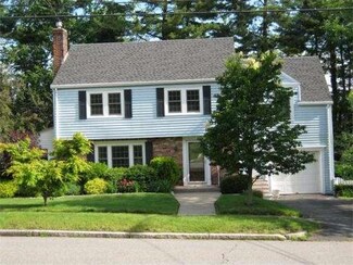28 Zenith Dr, Worcester, MA 01602