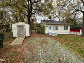 1011 Bellvue St, Burlington, NC 27217