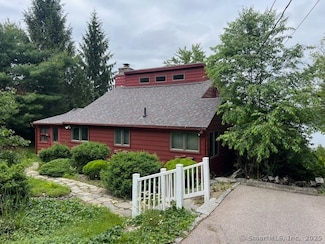 185 Deepwood Dr, Amston, CT 06231
