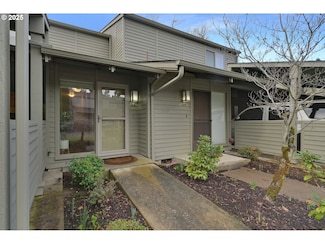 62 Fairway Loop Unit E3, Eugene, OR 97401