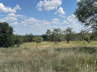 466 Private Rd 3435, Lampasas, TX 76550