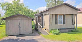 10 Painesdale St, South Range, MI 49963