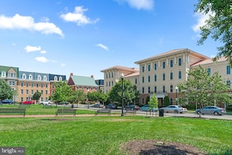 2411 Conoy St, Alexandria, VA 22301