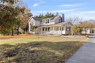 2139 Jayhawk Rd, Fort Scott, KS 66701