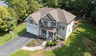 3 Ashleigh Ln, Saratoga Springs, NY 12866