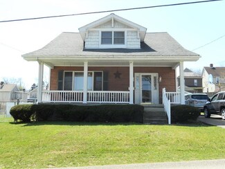 254 7th St, California, PA 15419