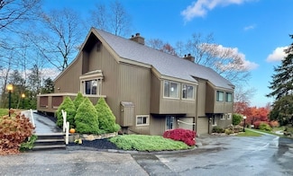 164 Bison Ln Unit A, Stratford, CT 06614