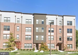 47 Silverway Dr Unit 44, Herndon, VA 20170