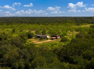 3185 Old Colony Line Rd, Lockhart, TX 78644
