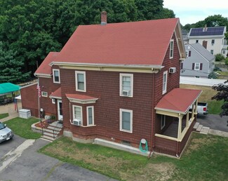 17 Castle St, Saugus, MA 01906